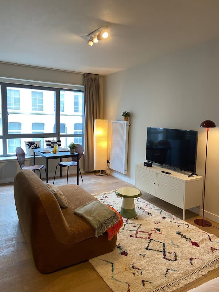 Begijnenvest – Estudio moderno junto a Mechelseplein