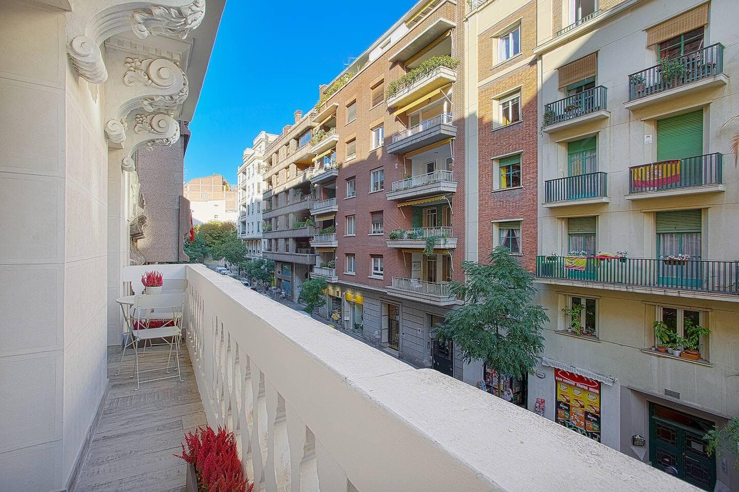 Rafael - 2 bedroom luxury flat in Madrid - Terrace