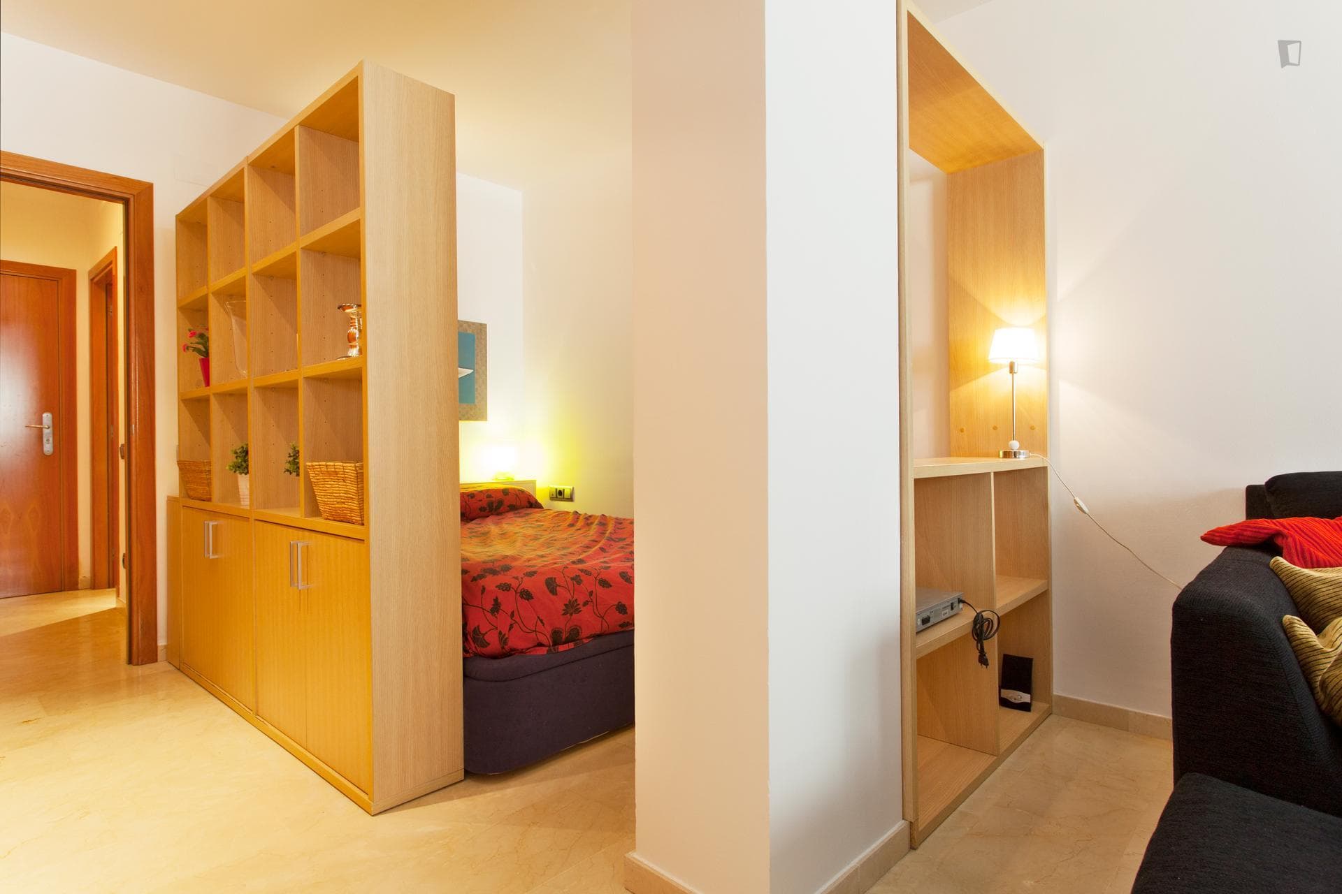 Tordera - Furnished studio in Barcelona - Bed