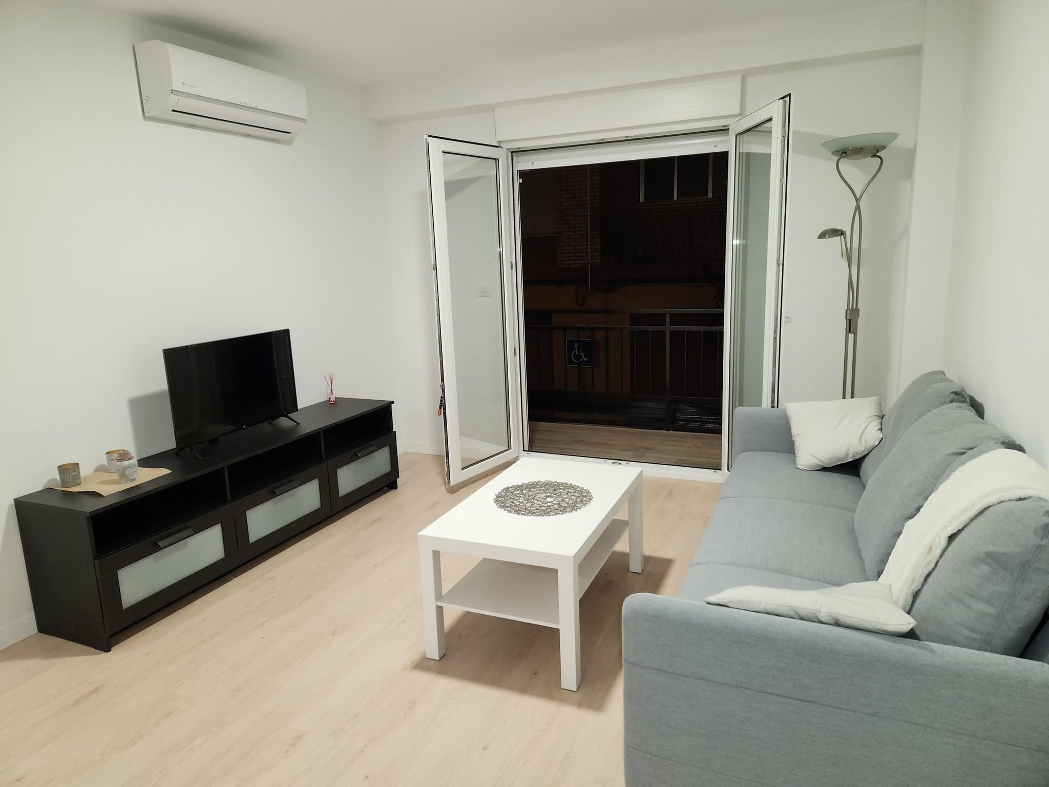 Xirivella - lovely apartment for rent in Valencia - Living room