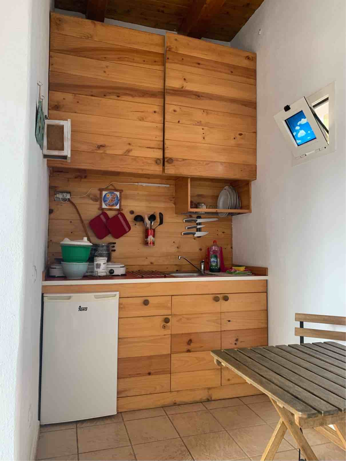 studio for rent in fuerteventura - kitchen