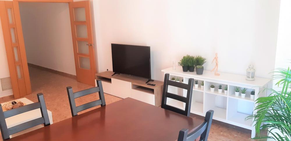 Large expat apartment for rent in Valencia