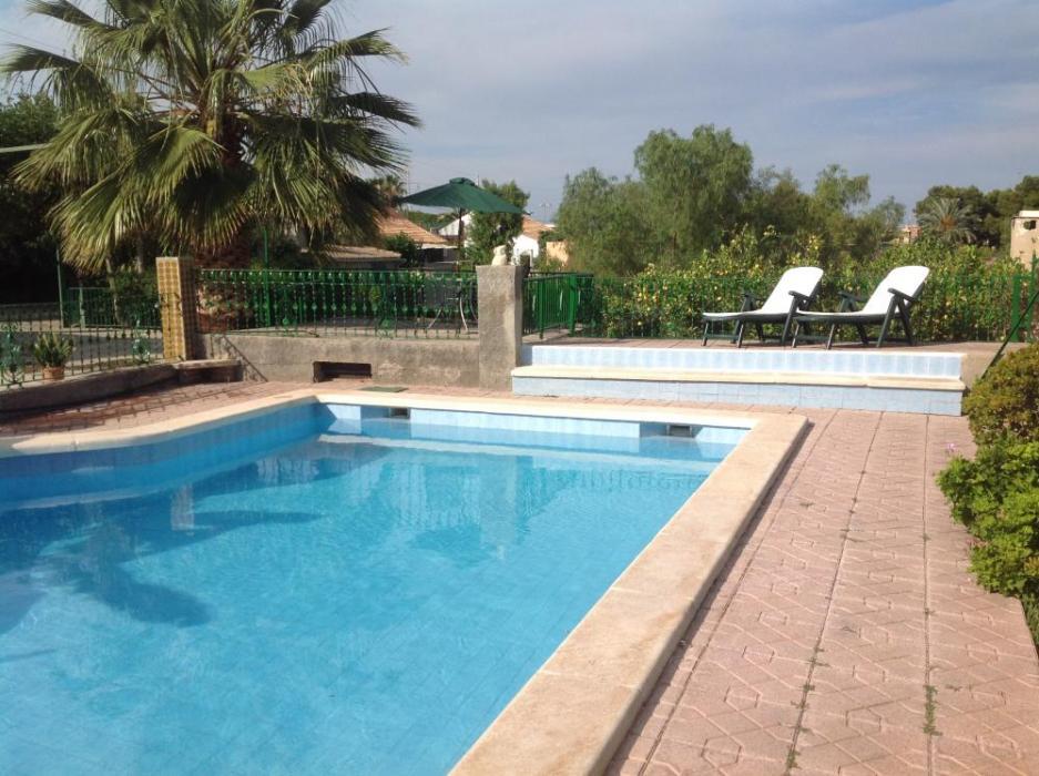 House for rent in Elche with pool