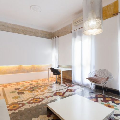 Juan - 1 bedroom apartment in Valencia for expats