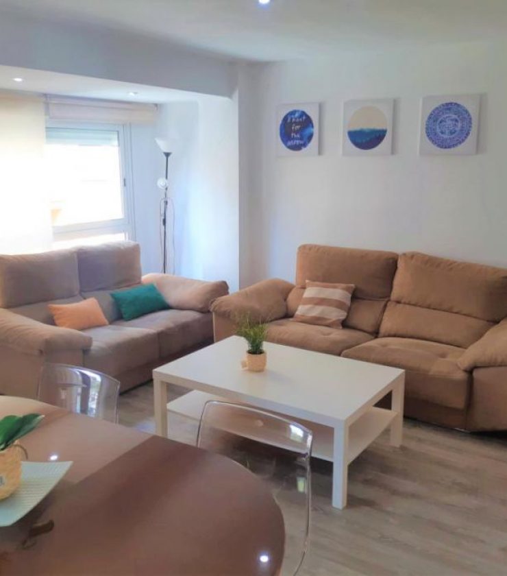 Valencia apartment for rent for expats