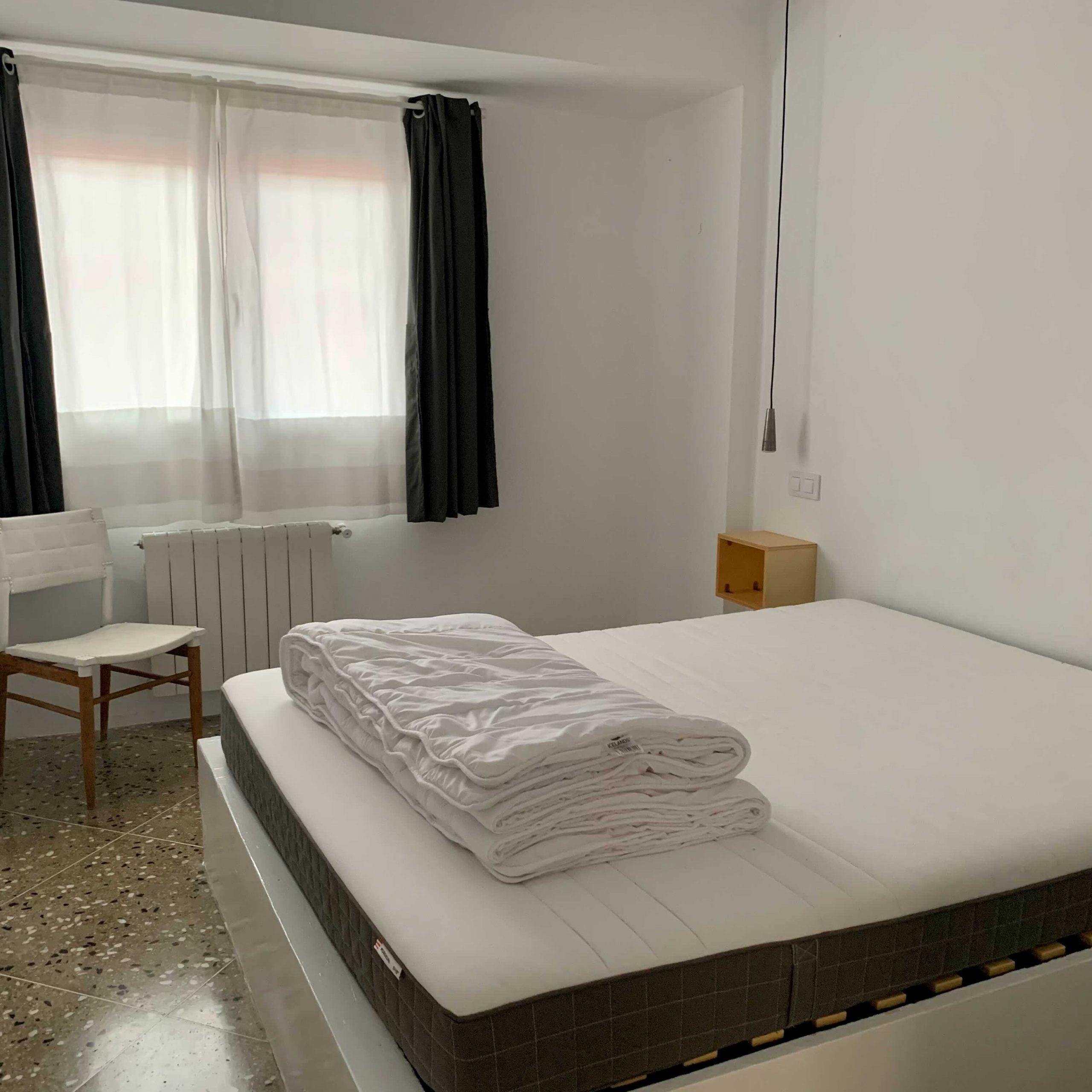 Flat for expats in Valencia with balcony