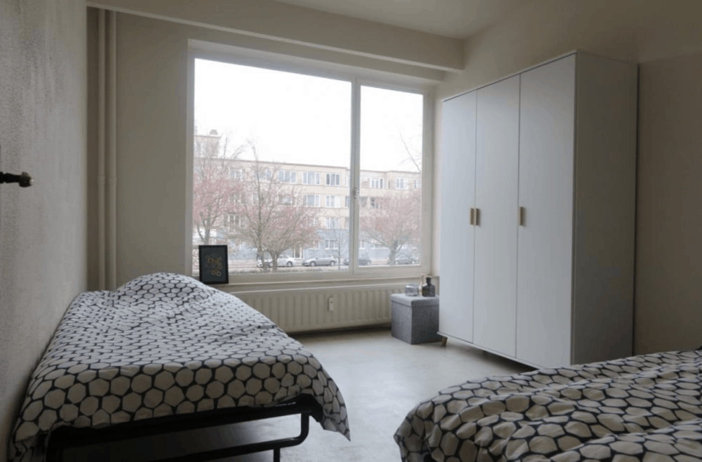 Left bank 3 – Apartment for workers in Antwerp