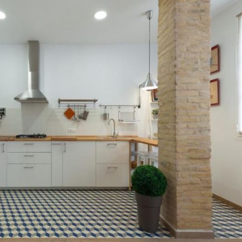 Borja - Modern apartment for expats in Valencia