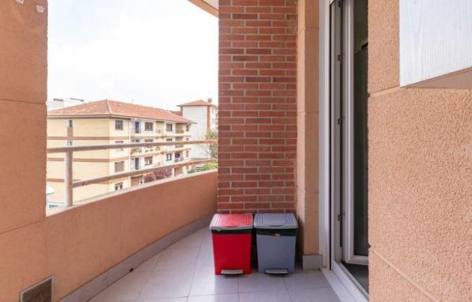 Apartamento con balcón para expats en Bilbao