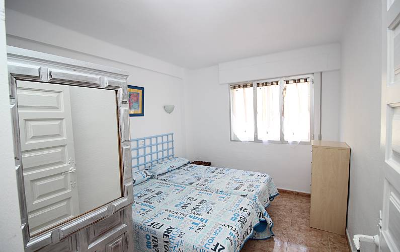 one bedroom flat in algarrobo costa