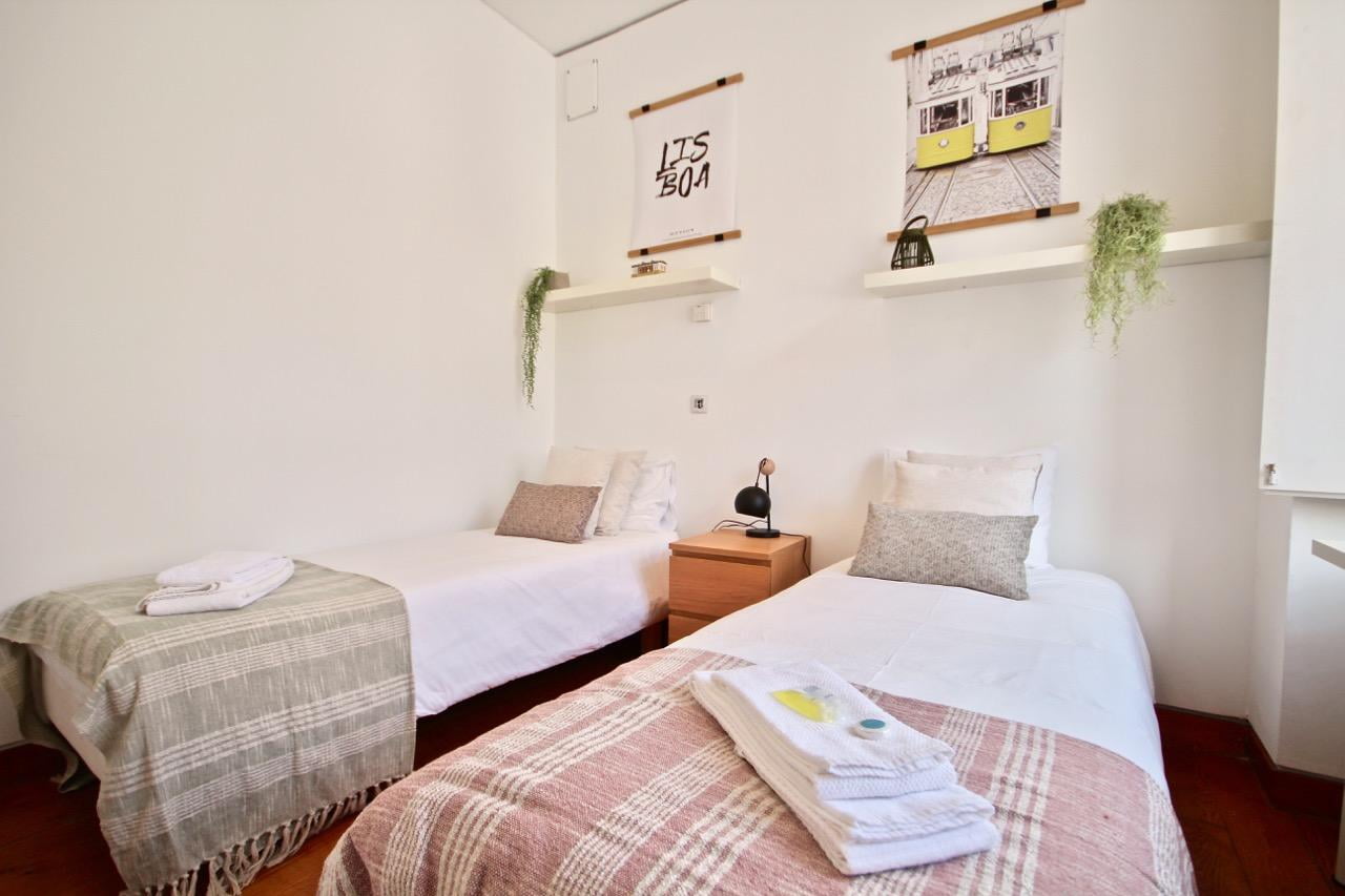 Carmo - Cozy flat for expats in Lisbon
