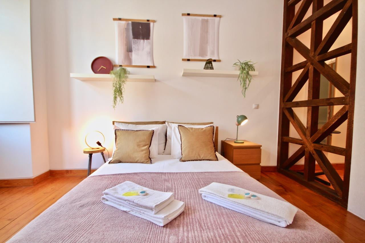 Carmo - Cozy flat for expats in Lisbon