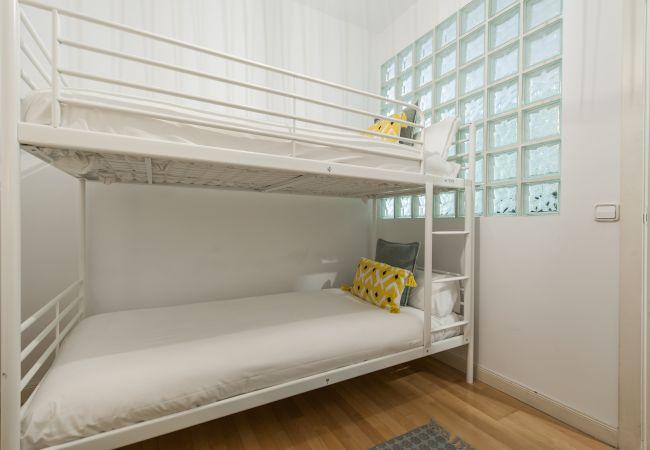 Piso moderno de 2 dormitorios en Madrid