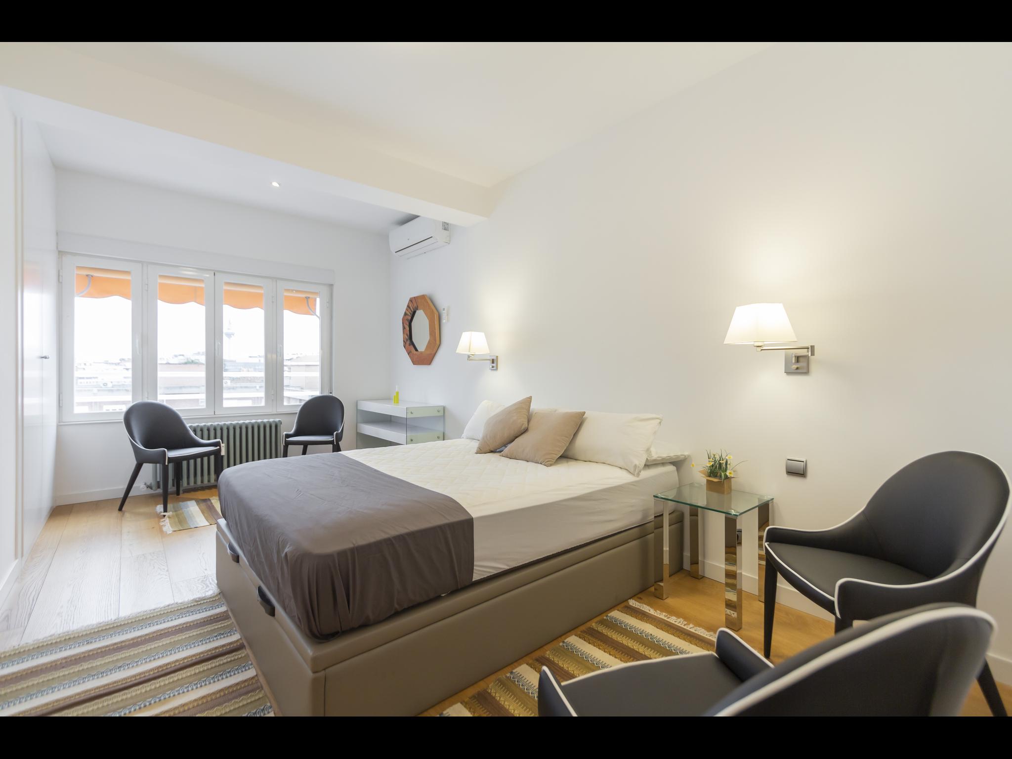 Colomer - 4 bedroom flat in Madrid