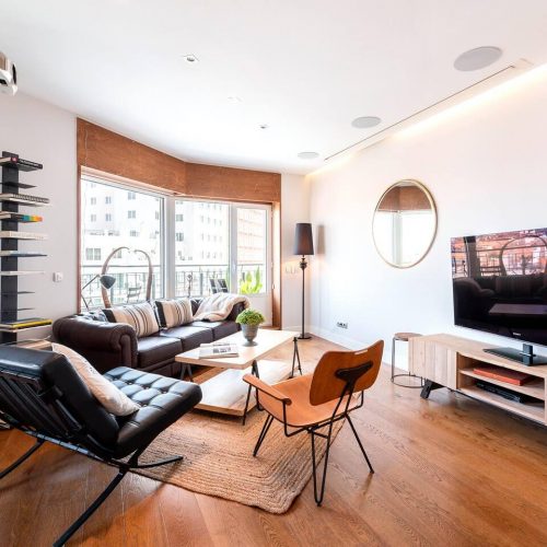 Plaza - Luxurious flat in Madrid