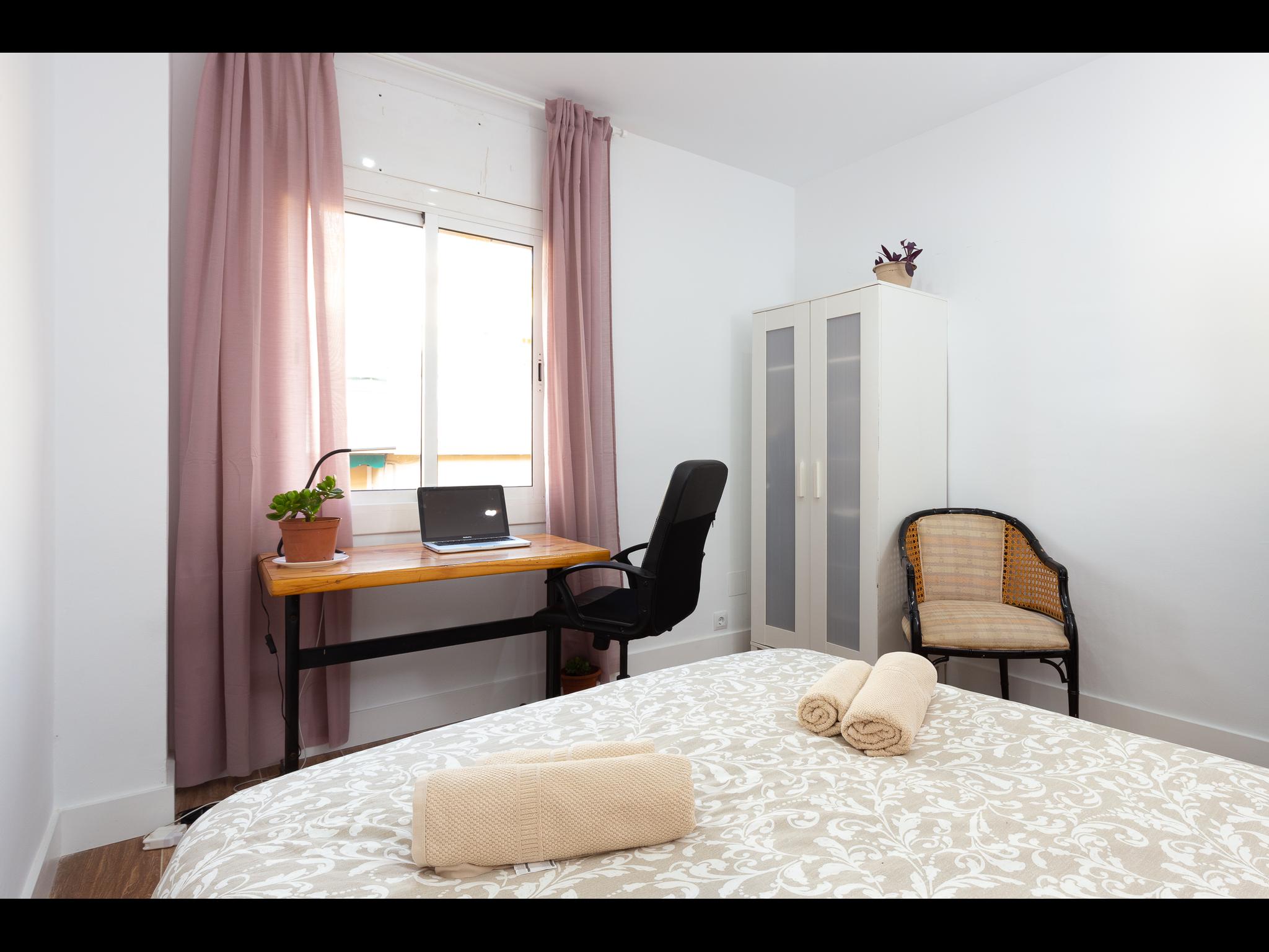 Piquer - One bedroom apartment Barcelona