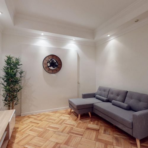 Vallehermoso - Bedroom to rent in Madrid
