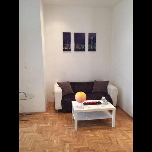 Iranyi - Bedroom shared flat in Budapest