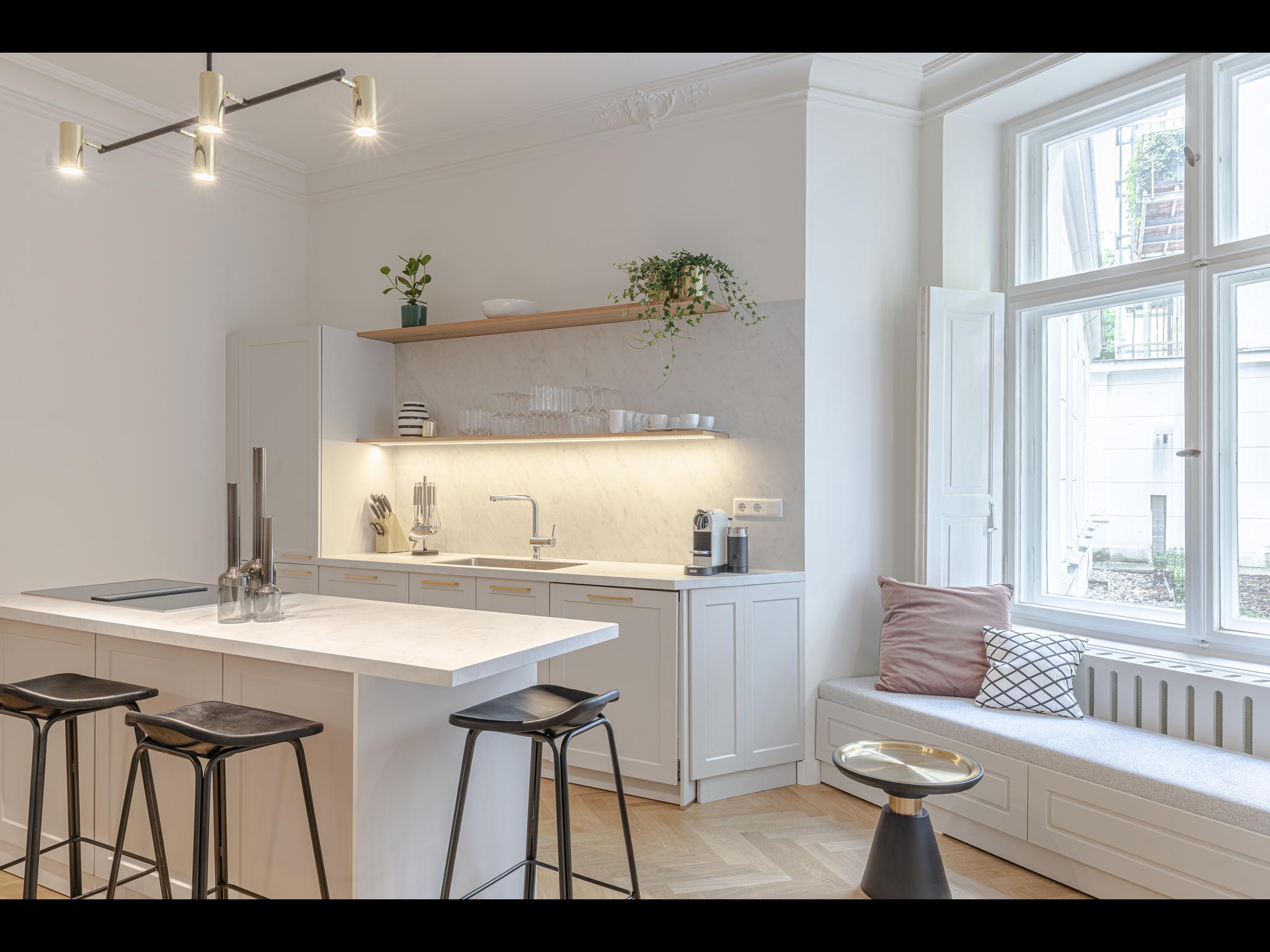 Mommsen - Exclusive furnished apartment in Berlin