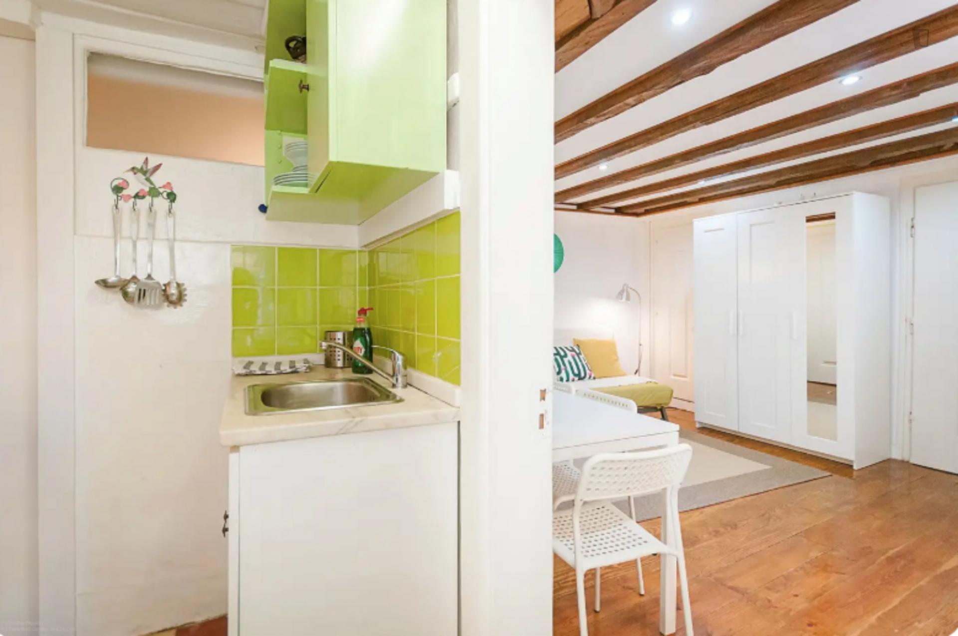 Melo- Historic 1 bedroom apartment in Lisbon