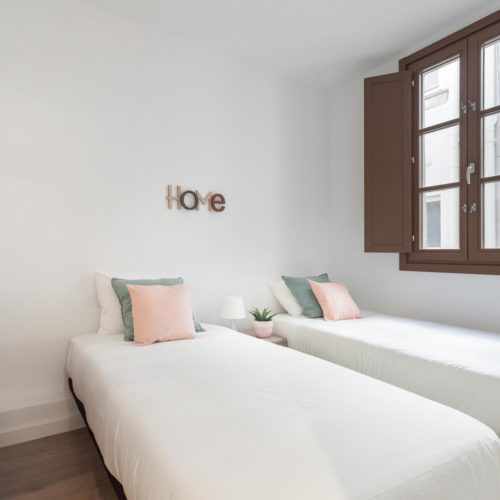Paloma - Entry ready apartment in Barcelona for expats