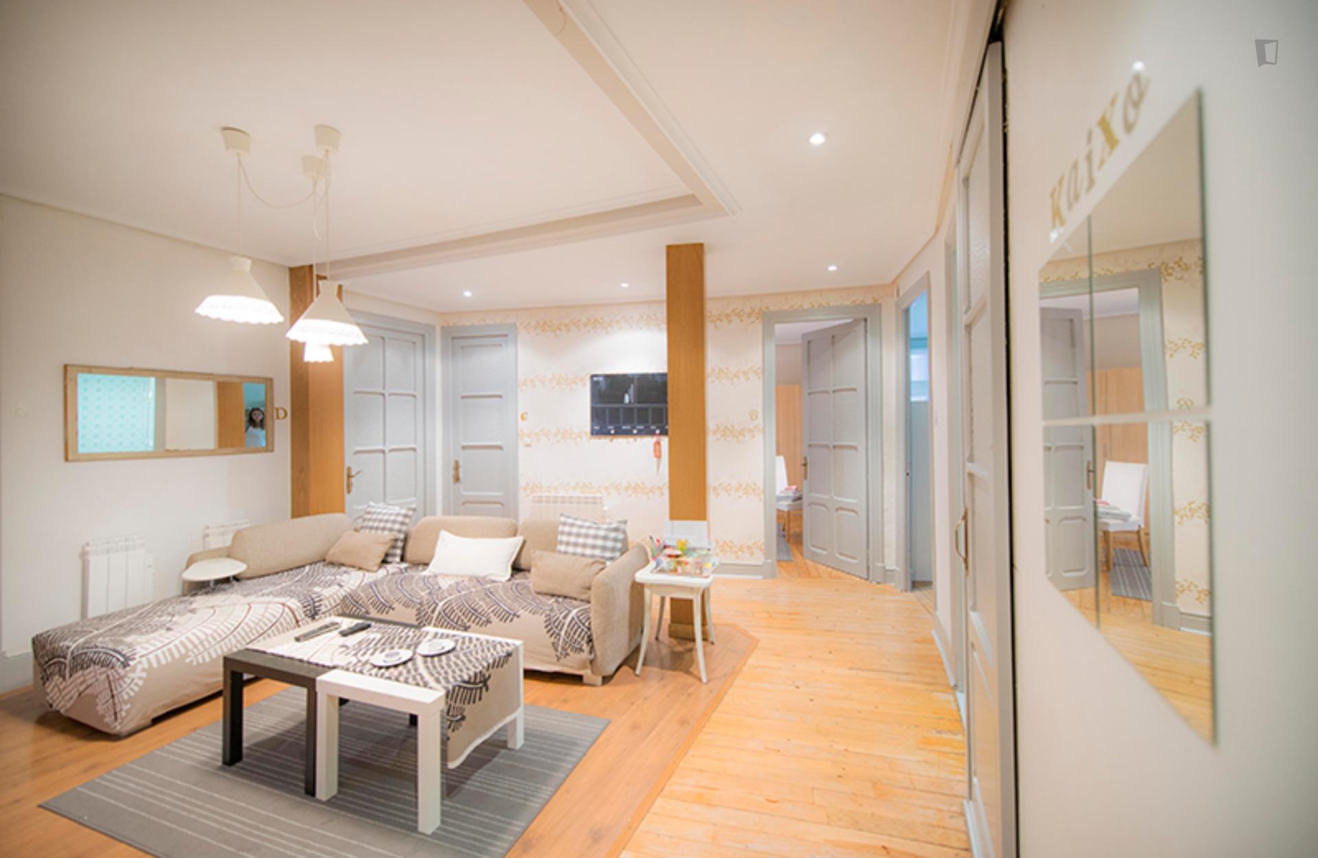 Kalea 15- Beautiful Double bedroom apartment in Bilbao