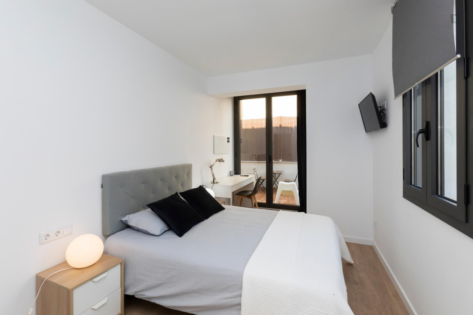 Llobregat - Double bedroom near Barcelona