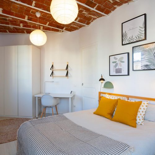 Cozy flat in central Barcelona