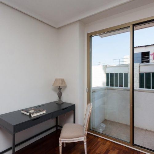 Diagonal 2 - Modern rental in Barcelona