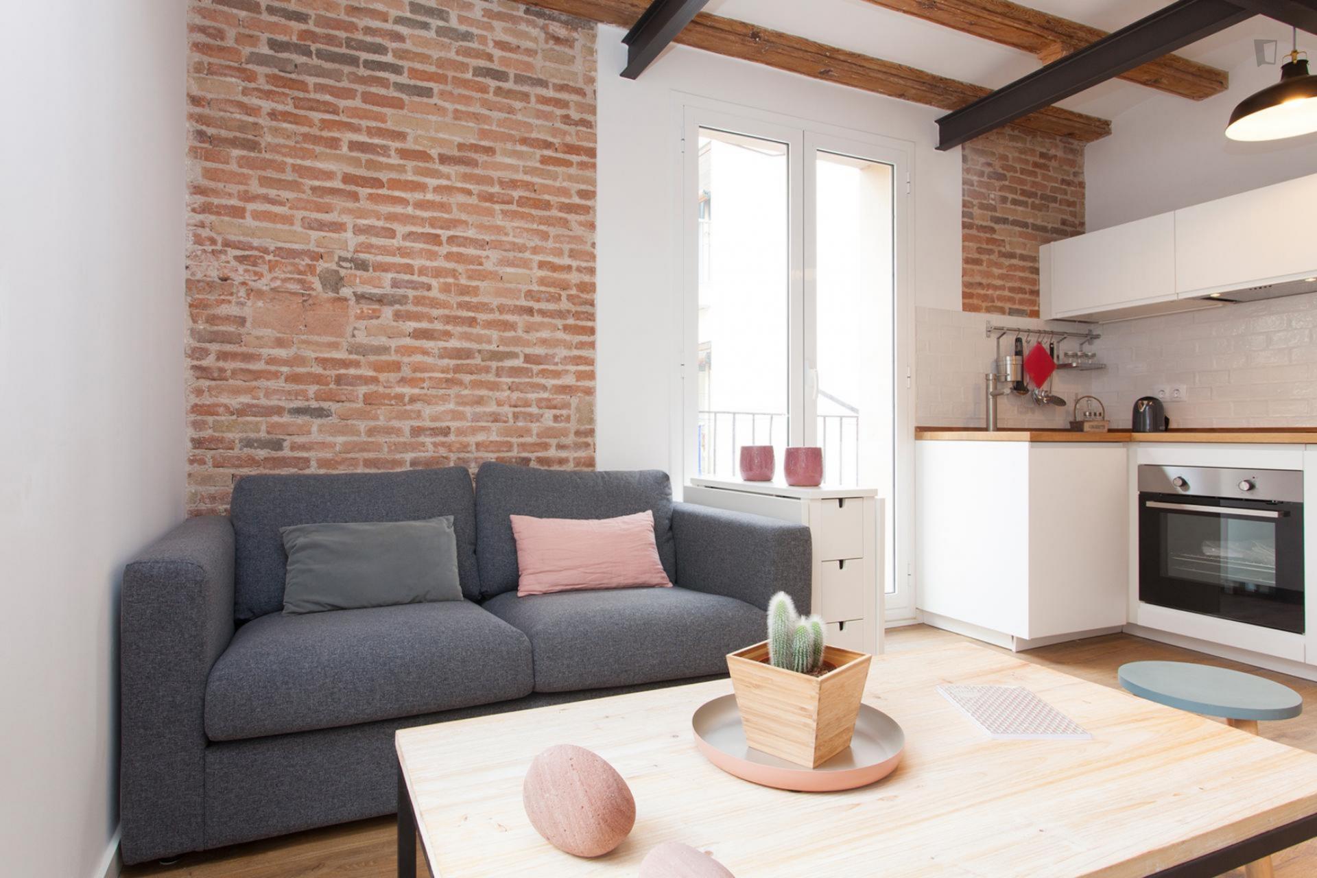Carretes - Precioso apartamento amueblado en Barcelona