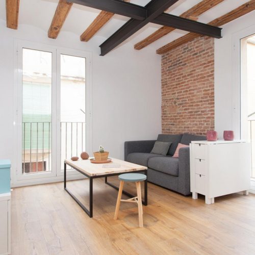 Carretes - Lovely furnished apartment in Barcelona