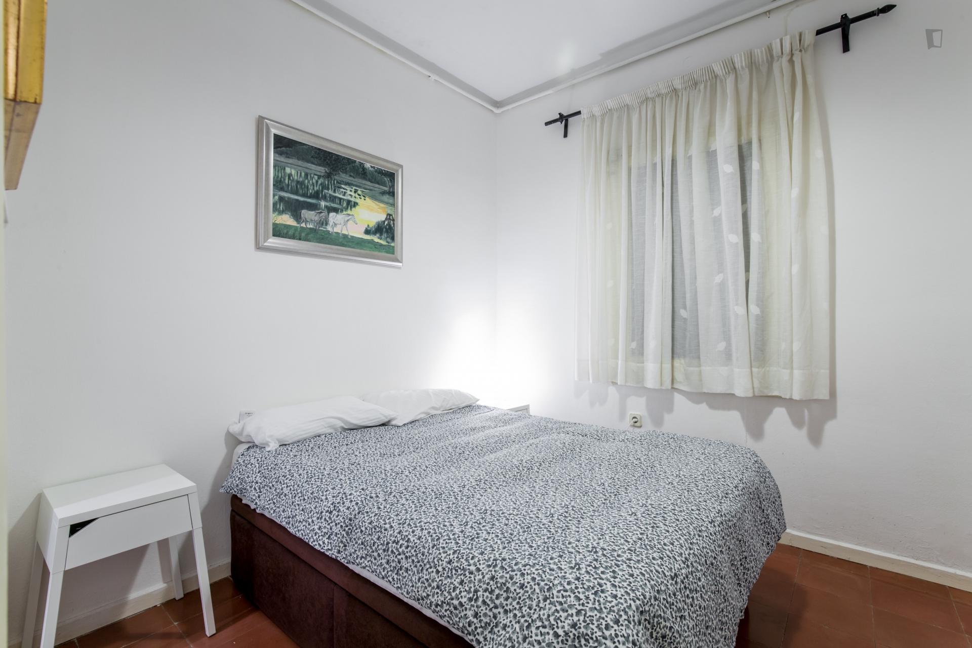 Molló 2 - Spacious apartment in Barcelona