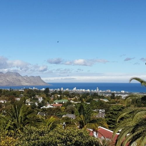 Helderberg - Exclusive apartment in Cape Town