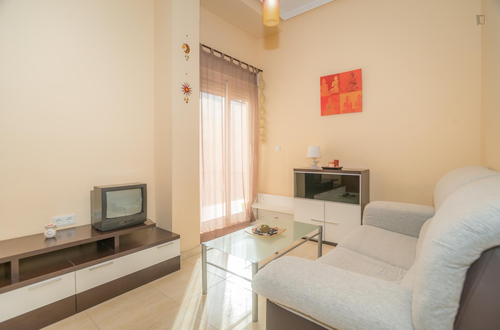 Campello - Double bedroom apartment for single use in Alicante