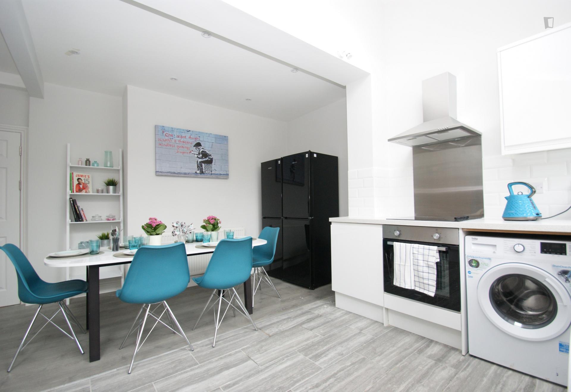Terrick - Shared apartment for expats in London