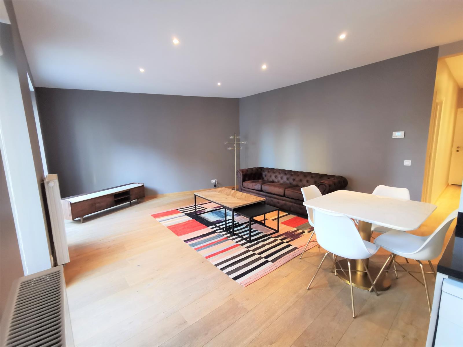 Minimes - Spacious apartment in Brussels for expats