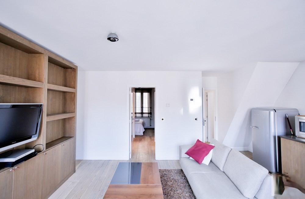 Association - Modern expat apartment in Brussels