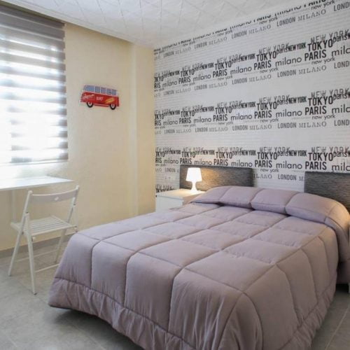 Joan Grande - Expat bedroom in Valencia city