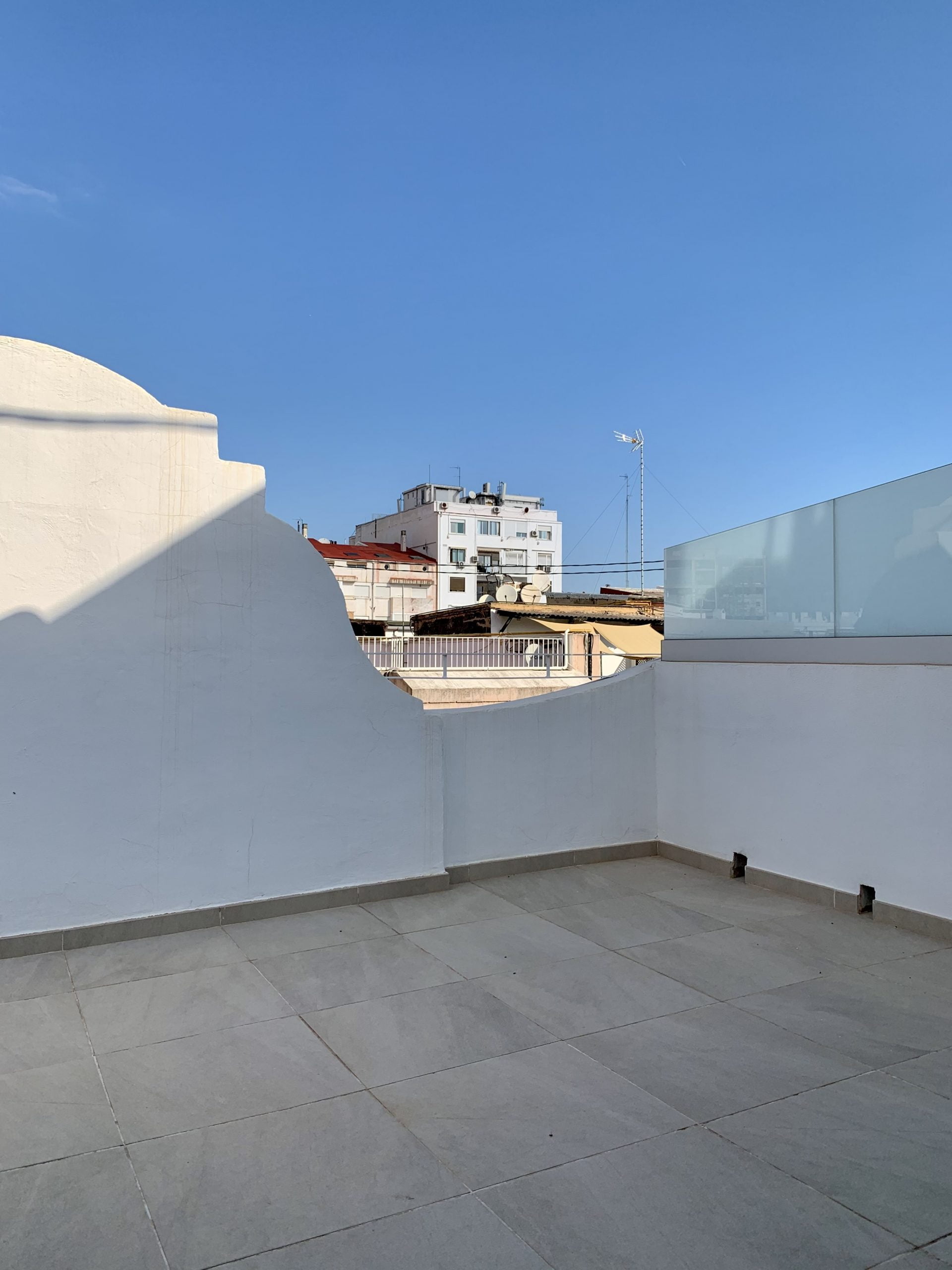 Denia 57.2 - Furnished penthouse in Valencia for expats