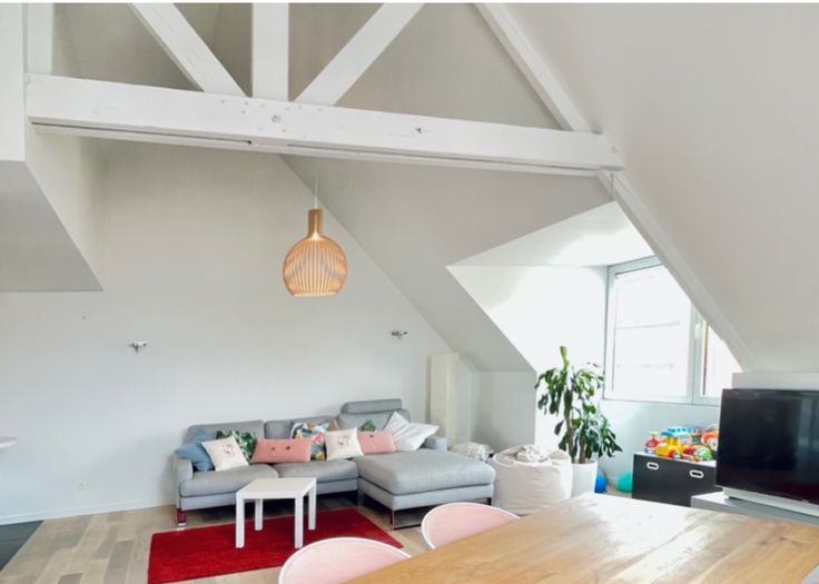 Slachthuis - Modern penthouse for expats near Antwerp
