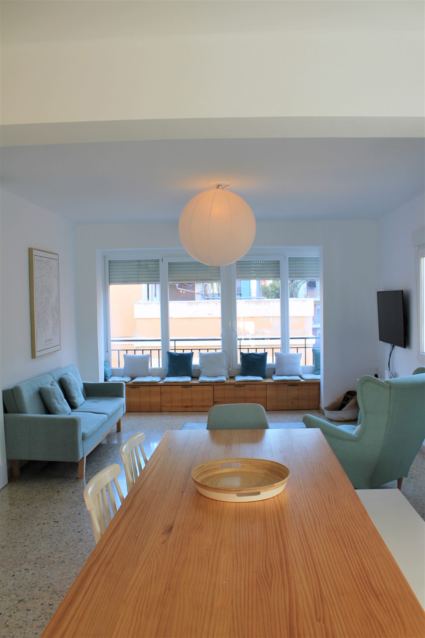 Lluis Navarro - Large apartment in Valencia for expats