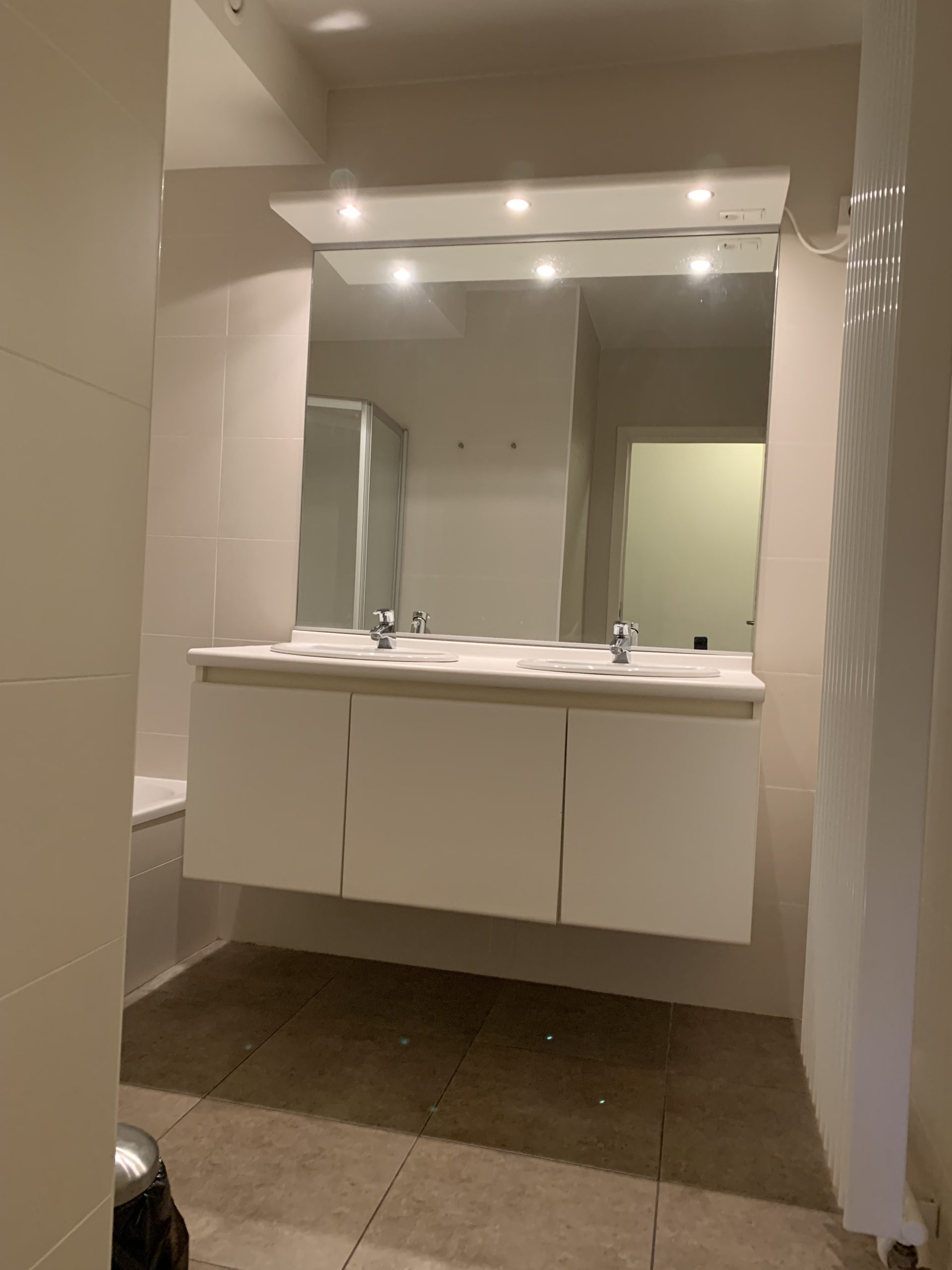 apartment for rent in Ghent - bathroom