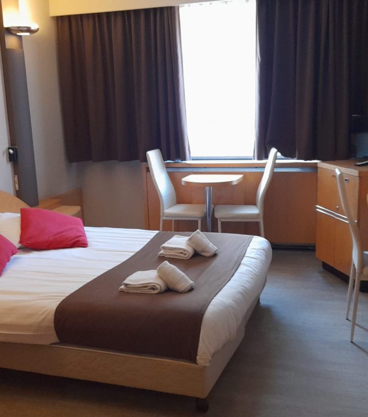 Value Stay 8 - Fully equipped room in Brussels South