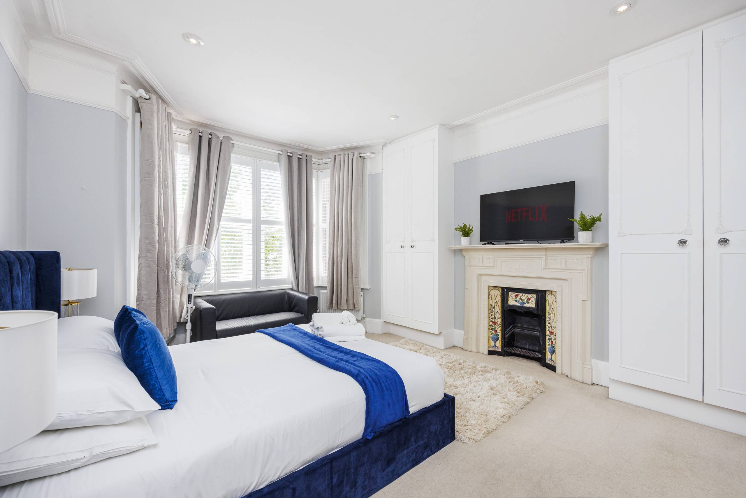 Chatsworth - Luxury house for rent in London