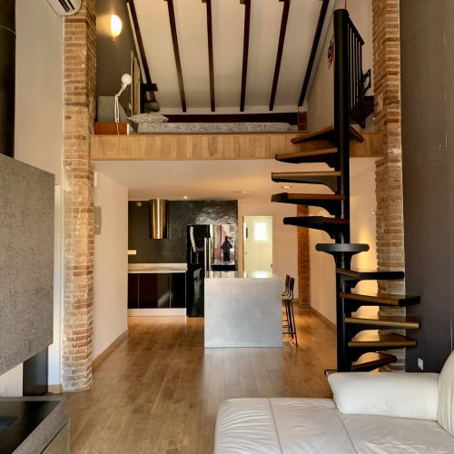 Denia 83 - Furnished studio for rent in Valencia