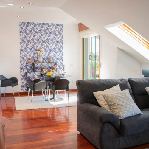 Teo - Luxury penthouse for rent in Galicia