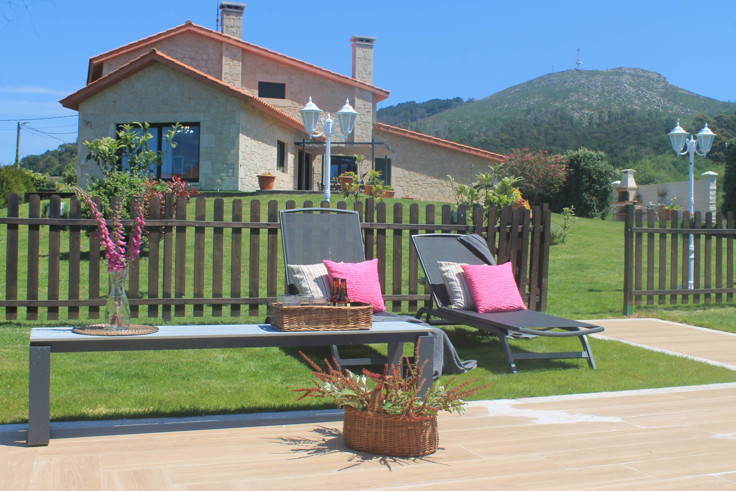 Villa Carolina - Luxury villa for rent in Galicia