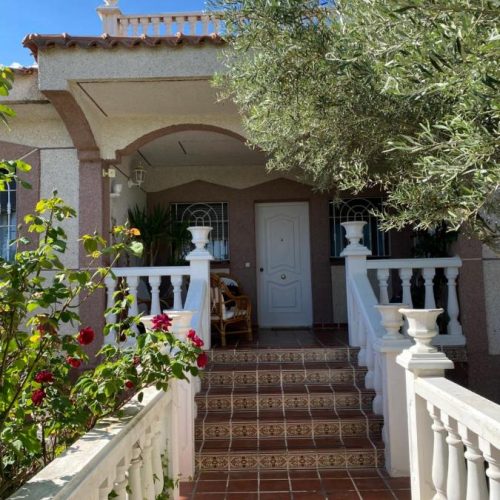 Los Caminos - Furnished house for rent near Madrid