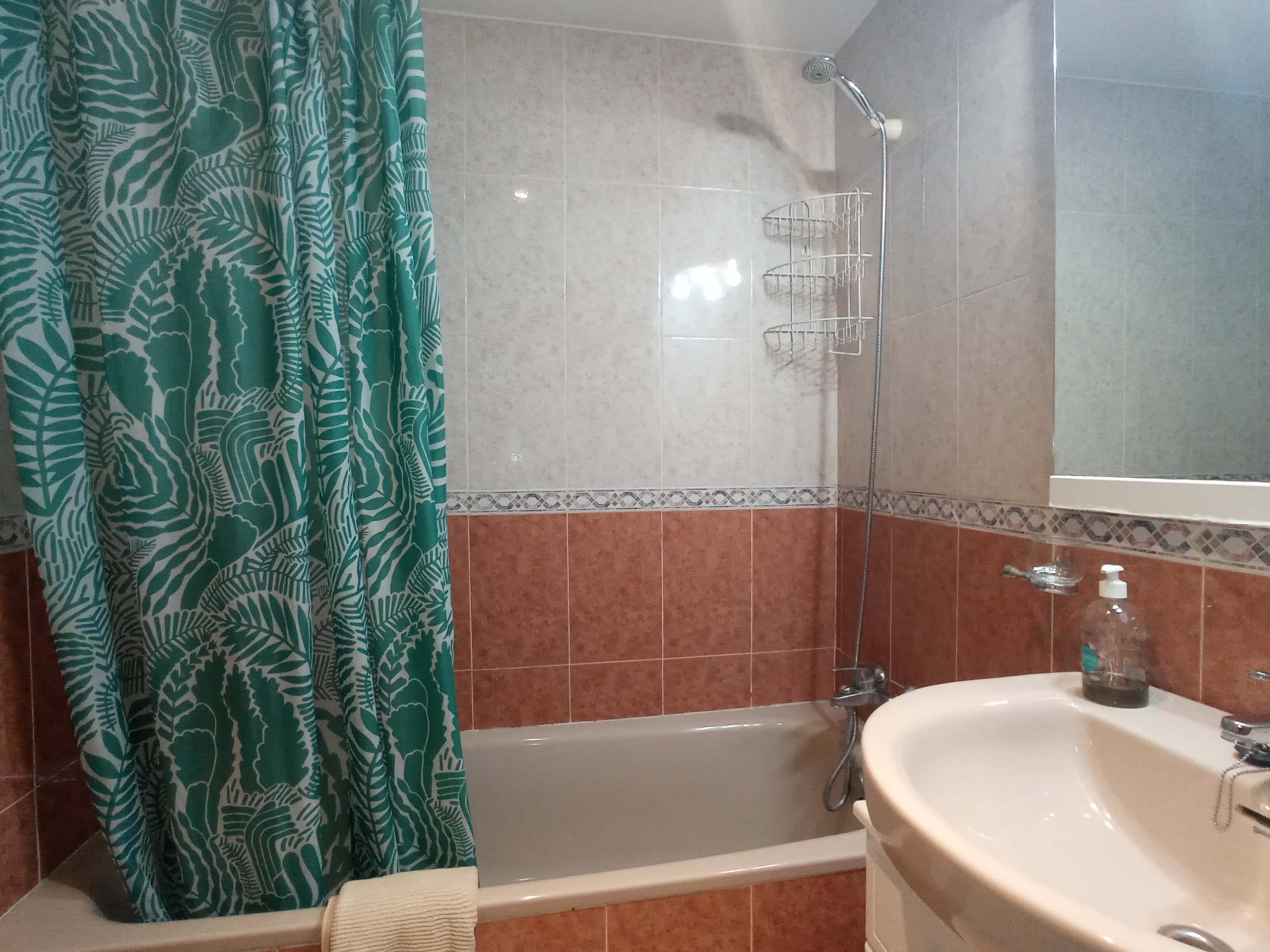 Bathroom Amado Granell 2 - Apartment for rent in Valencia