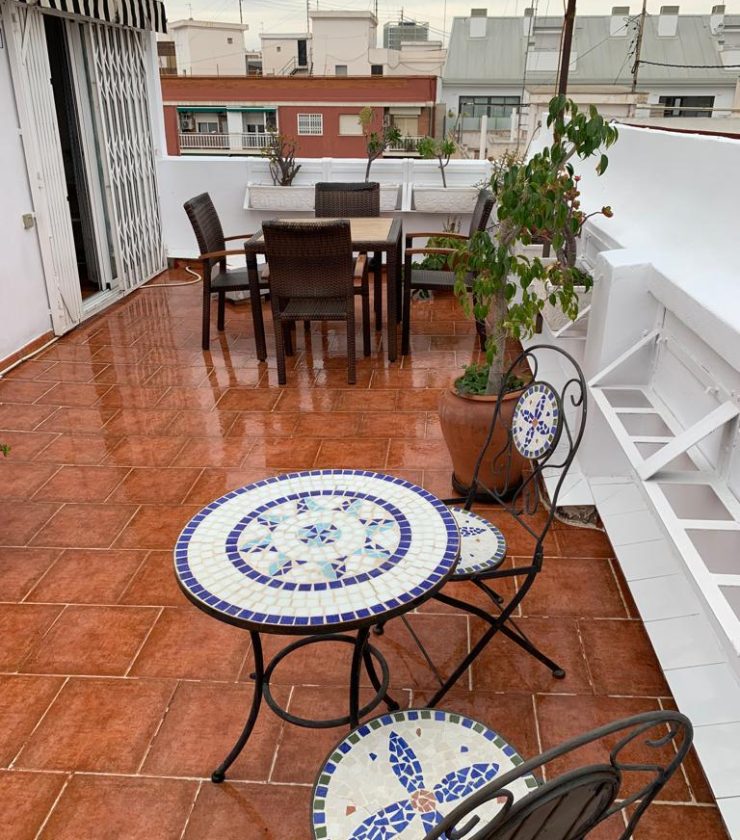 Nou moles penthouse for rent Valencia terrace